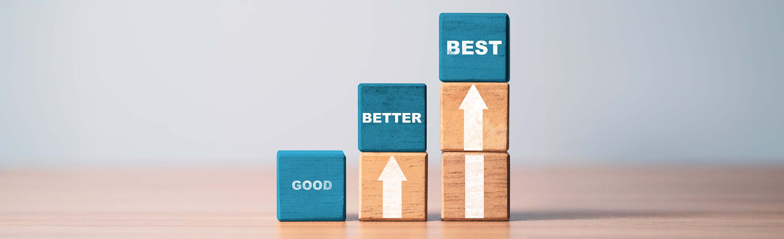 5 Würfel, mit den Aufschriften Good, Better and Best