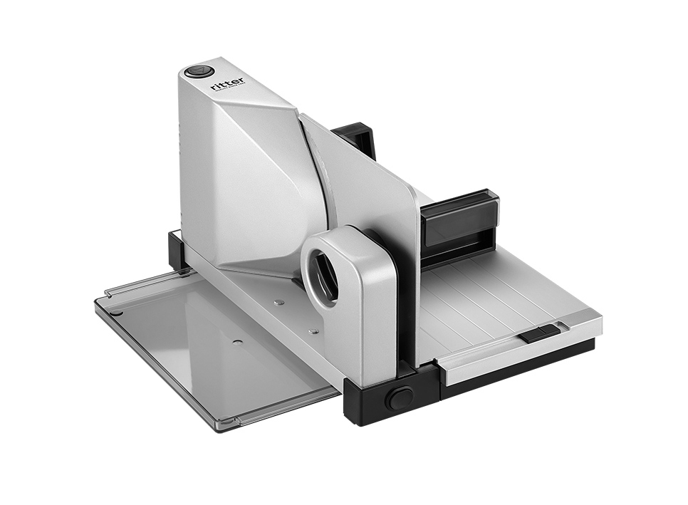 Elektrischer Allesschneider in silber, schräge Ansicht